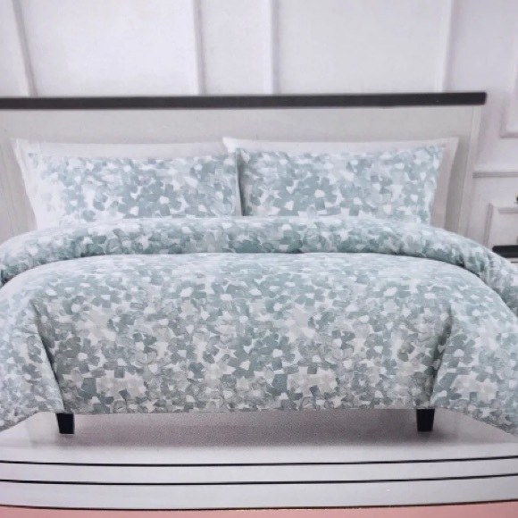 kate spade Bedding Kate Spade Inky Floral Queen Comforter Set
